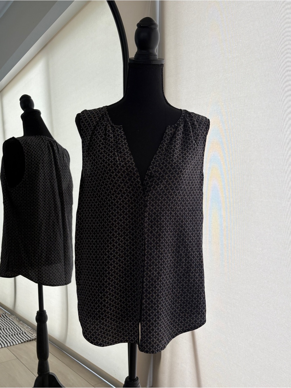 joie blouse/tank top